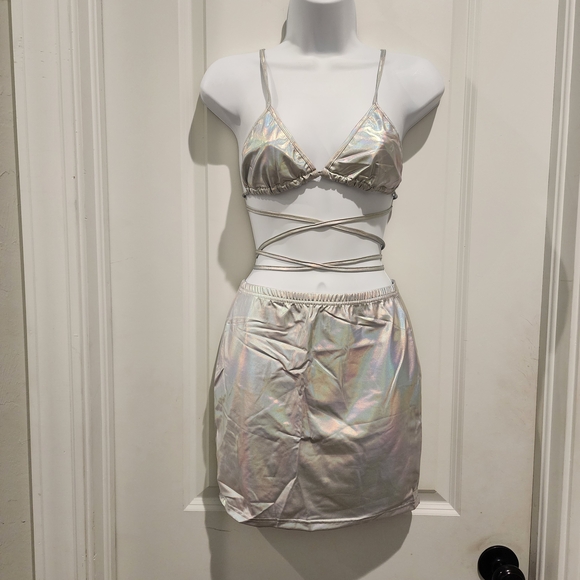 Holographic Two-Piece Set - Picture 1 of 2